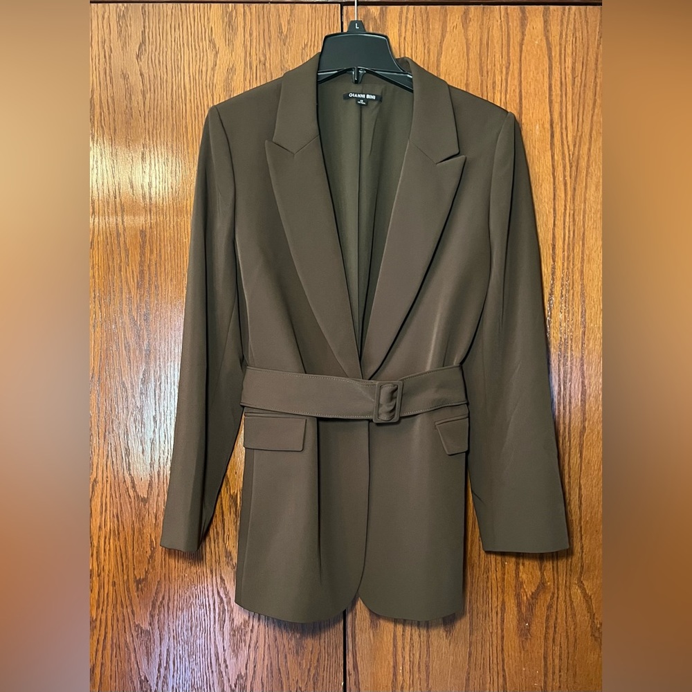Giani Bini Sz-12 Women’s Belted Contemporary Blazer/Jacket NWOT